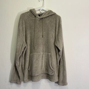 Forever 21 Fuzzy Tan Hoodie Size Large Men. Great Condition, rarely used 9.5/10